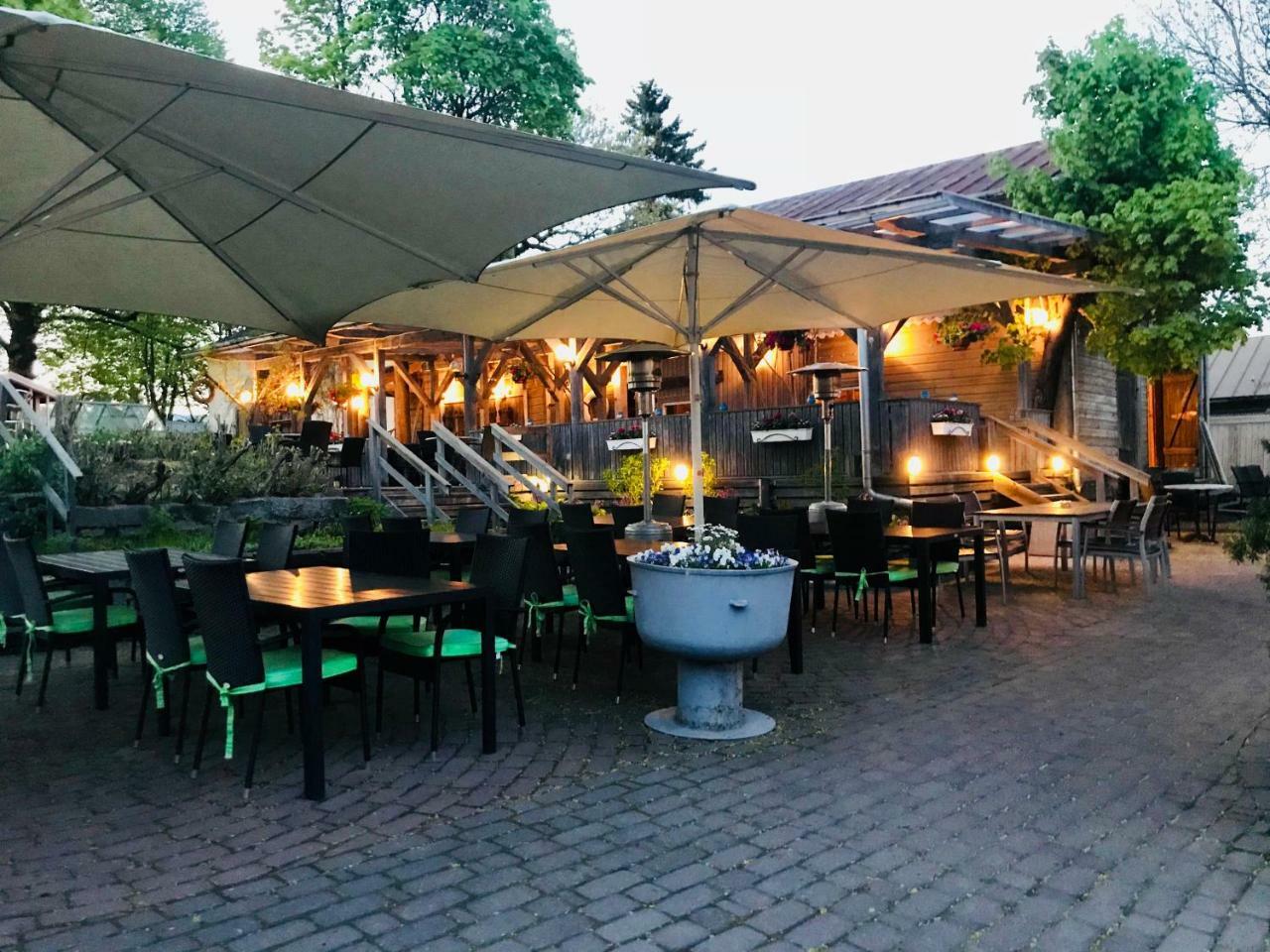 Gasthaus Pooki Nystad Exteriör bild